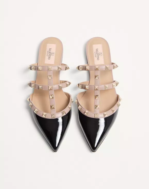 Valentino Rockstud Patent-Leather Mule - Image 5